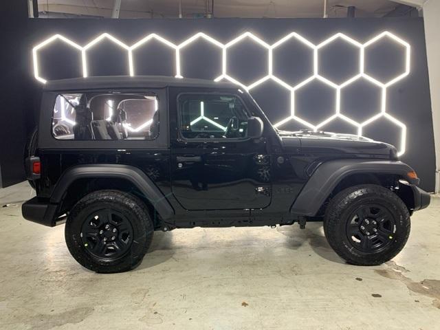 new 2025 Jeep Wrangler car, priced at $32,755