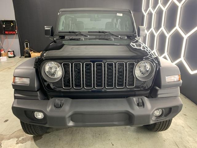 new 2025 Jeep Wrangler car, priced at $32,755