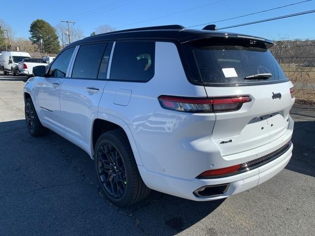 new 2025 Jeep Grand Cherokee L car, priced at $68,095