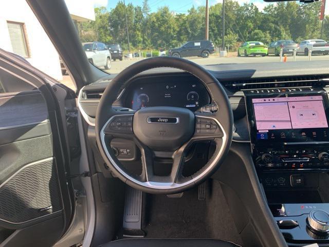 new 2025 Jeep Grand Cherokee L car, priced at $52,433