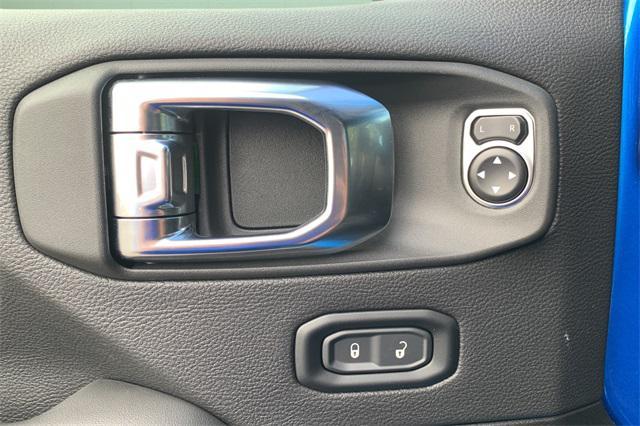 new 2025 Jeep Wrangler car, priced at $104,975