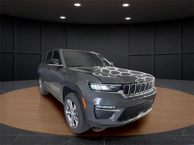 new 2025 Jeep Grand Cherokee car, priced at $51,416