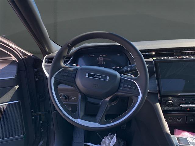 new 2025 Jeep Grand Cherokee car, priced at $51,416