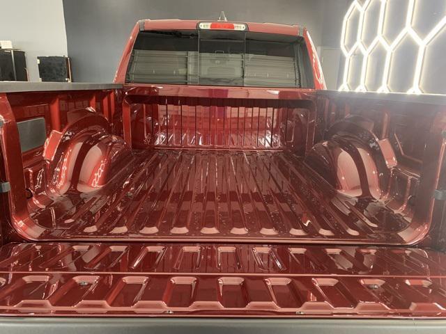 new 2025 Ram 1500 car, priced at $53,782
