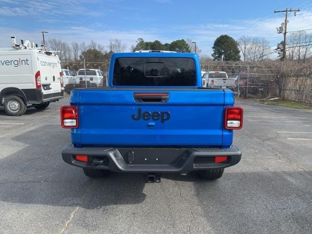 new 2025 Jeep Gladiator car, priced at $42,575