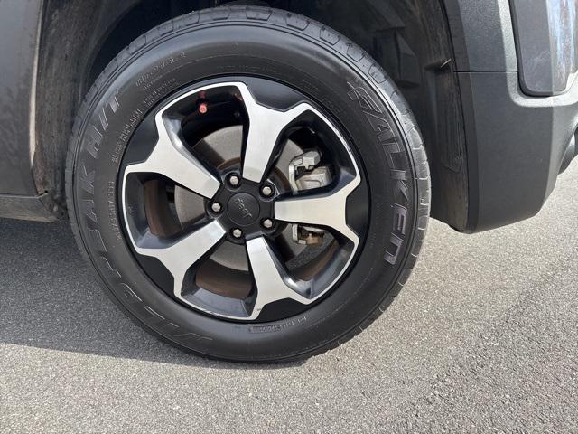 used 2022 Jeep Renegade car, priced at $23,491