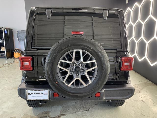 new 2025 Jeep Wrangler car, priced at $49,094