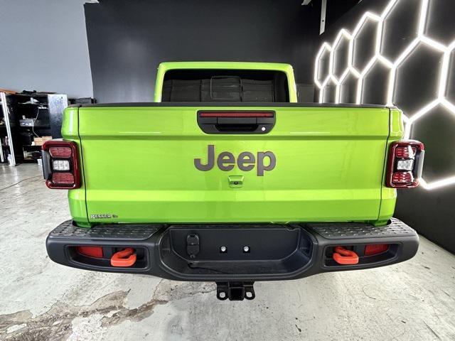 new 2025 Jeep Gladiator car, priced at $50,621