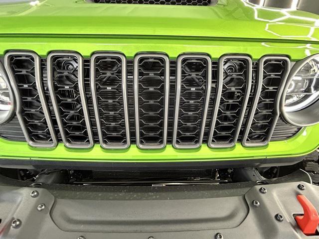 new 2025 Jeep Gladiator car, priced at $50,621