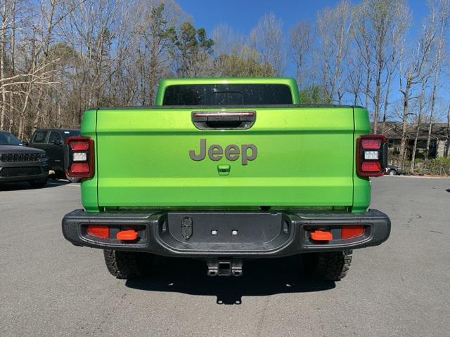 new 2025 Jeep Gladiator car, priced at $49,782