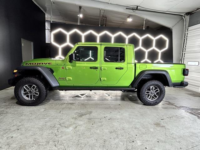 new 2025 Jeep Gladiator car, priced at $50,621