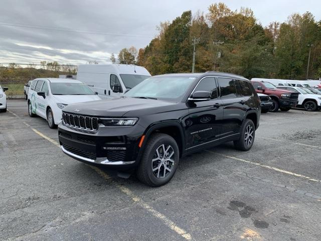 new 2025 Jeep Grand Cherokee L car, priced at $52,190