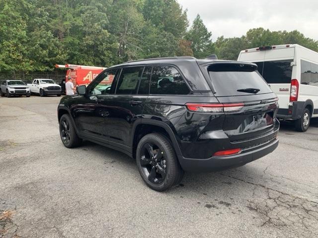 new 2025 Jeep Grand Cherokee car, priced at $51,455