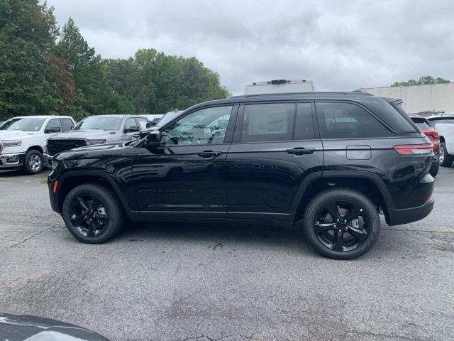 new 2025 Jeep Grand Cherokee car, priced at $51,455