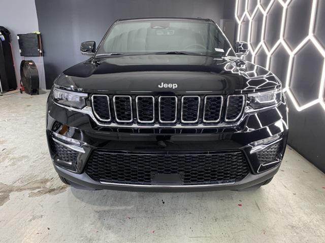 new 2025 Jeep Grand Cherokee car, priced at $41,381