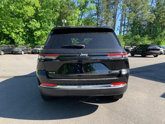 new 2025 Jeep Grand Cherokee car, priced at $42,625