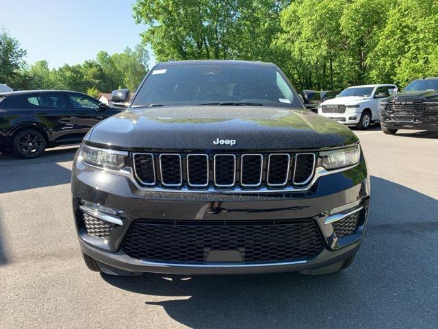 new 2025 Jeep Grand Cherokee car, priced at $42,625
