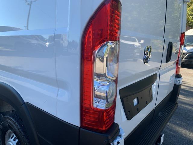 new 2025 Ram ProMaster 2500 car, priced at $48,286
