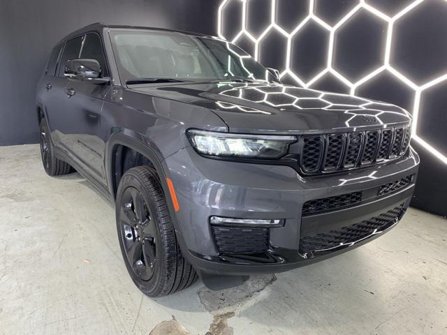 new 2025 Jeep Grand Cherokee L car, priced at $50,082