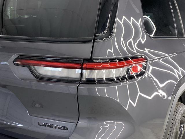 new 2025 Jeep Grand Cherokee L car, priced at $50,082
