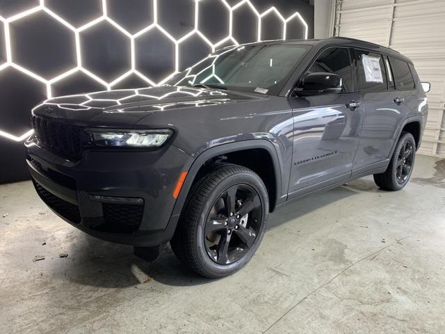 new 2025 Jeep Grand Cherokee L car, priced at $50,082