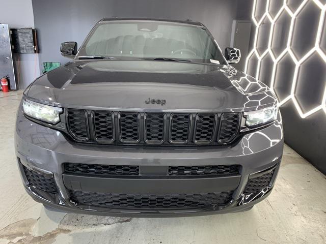 new 2025 Jeep Grand Cherokee L car, priced at $50,082