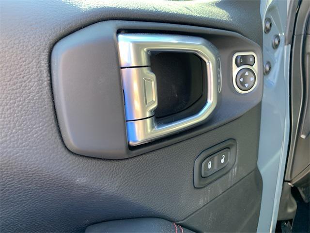 new 2025 Jeep Wrangler car, priced at $56,995
