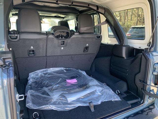 new 2025 Jeep Wrangler car, priced at $59,479