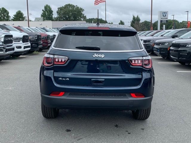 new 2024 Jeep Compass car, priced at $26,090