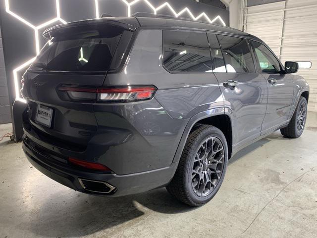 new 2025 Jeep Grand Cherokee L car, priced at $66,721