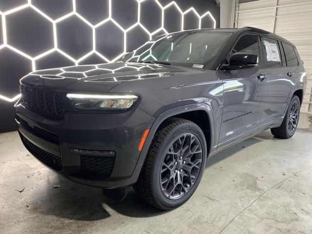 new 2025 Jeep Grand Cherokee L car, priced at $66,721