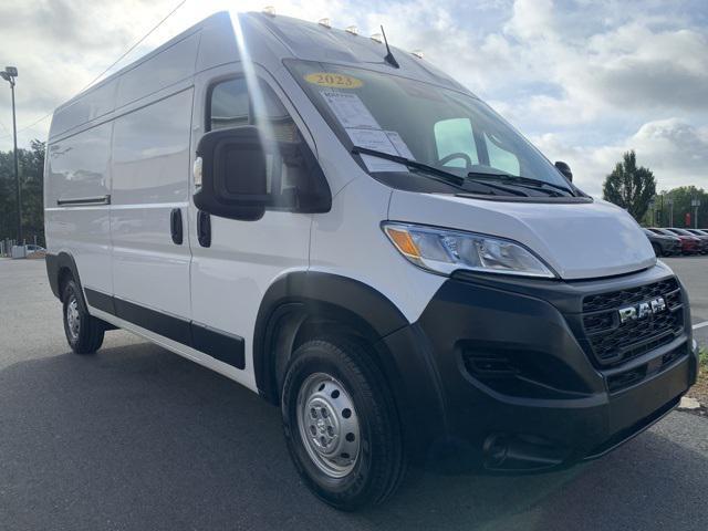 used 2023 Ram ProMaster 2500 car, priced at $28,452