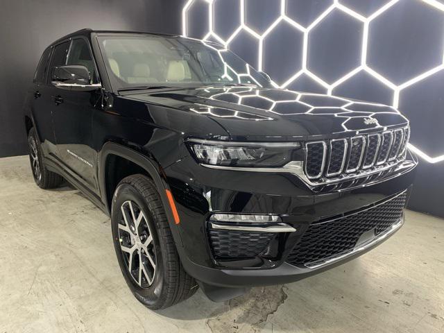 new 2025 Jeep Grand Cherokee car, priced at $44,888