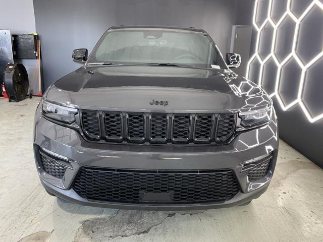 new 2025 Jeep Grand Cherokee car, priced at $45,776