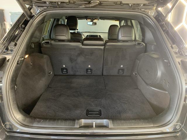 used 2019 Jeep Cherokee car, priced at $20,733