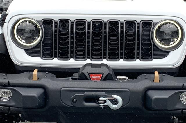 new 2025 Jeep Wrangler car, priced at $100,324