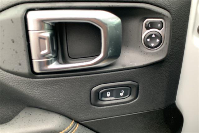 new 2025 Jeep Wrangler car, priced at $100,324