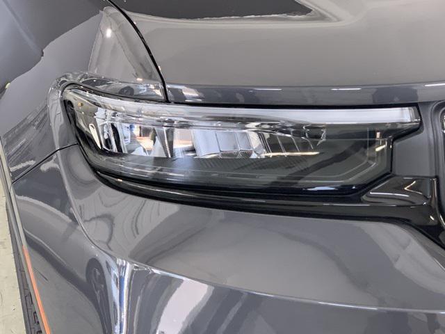 new 2025 Jeep Grand Cherokee car, priced at $43,400