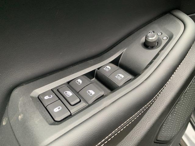 new 2025 Jeep Grand Cherokee car, priced at $44,006