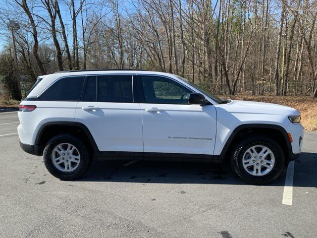 new 2025 Jeep Grand Cherokee car, priced at $43,620
