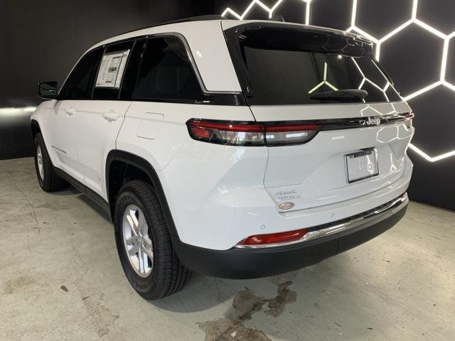 new 2025 Jeep Grand Cherokee car, priced at $38,188
