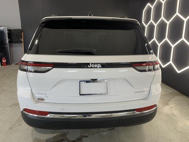 new 2025 Jeep Grand Cherokee car, priced at $38,188