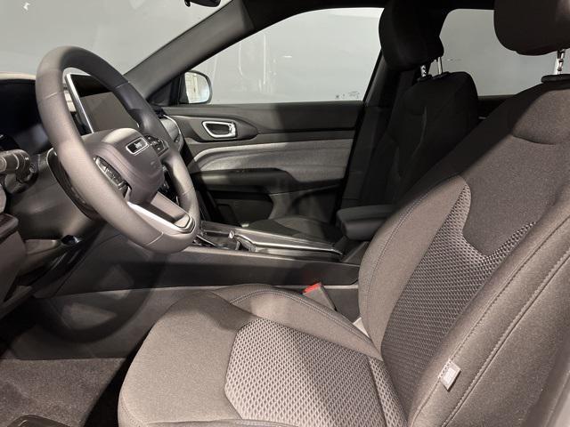 new 2024 Jeep Compass car, priced at $25,380