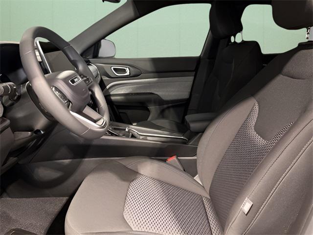 new 2024 Jeep Compass car, priced at $25,989