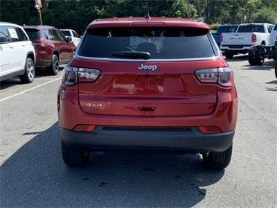 new 2024 Jeep Compass car, priced at $26,090