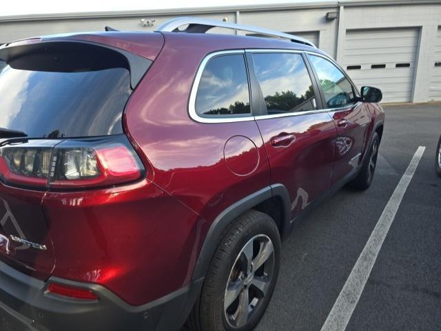 used 2019 Jeep Cherokee car, priced at $15,991