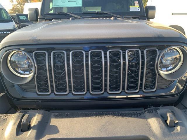 new 2025 Jeep Wrangler car, priced at $47,923