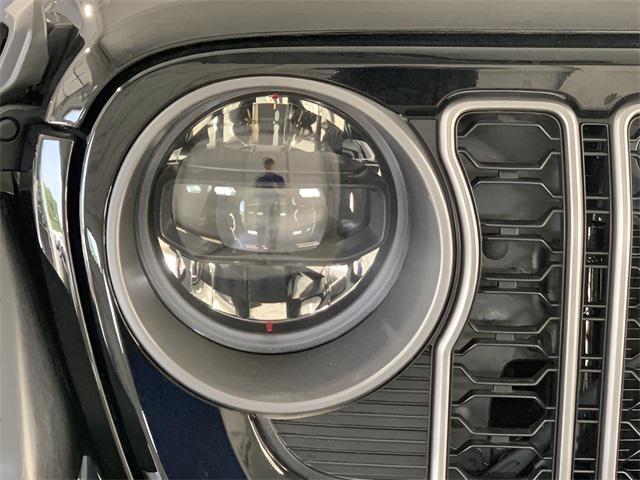 new 2025 Jeep Wrangler car, priced at $47,440