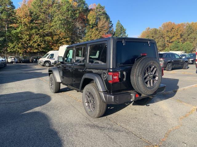 new 2025 Jeep Wrangler car, priced at $47,923