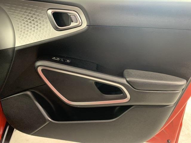used 2022 Kia Soul car, priced at $15,800